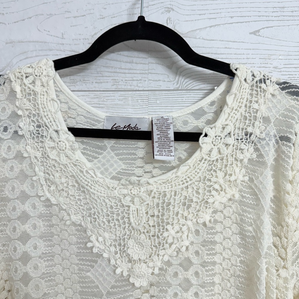 LeModa Women’s Ivory Shear & Lace Boho Top. Size M - Picture 7 of 8